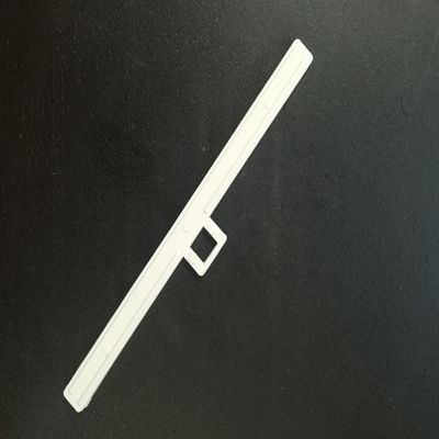 Вешалка в/о (белая) (поштучно)